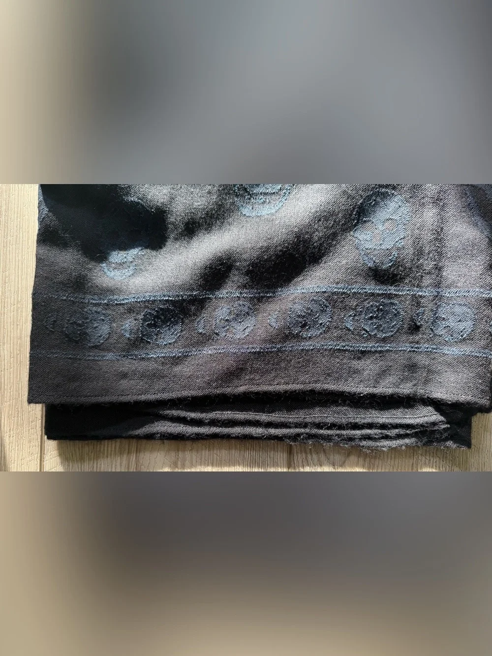 Alexander McQueen scarf